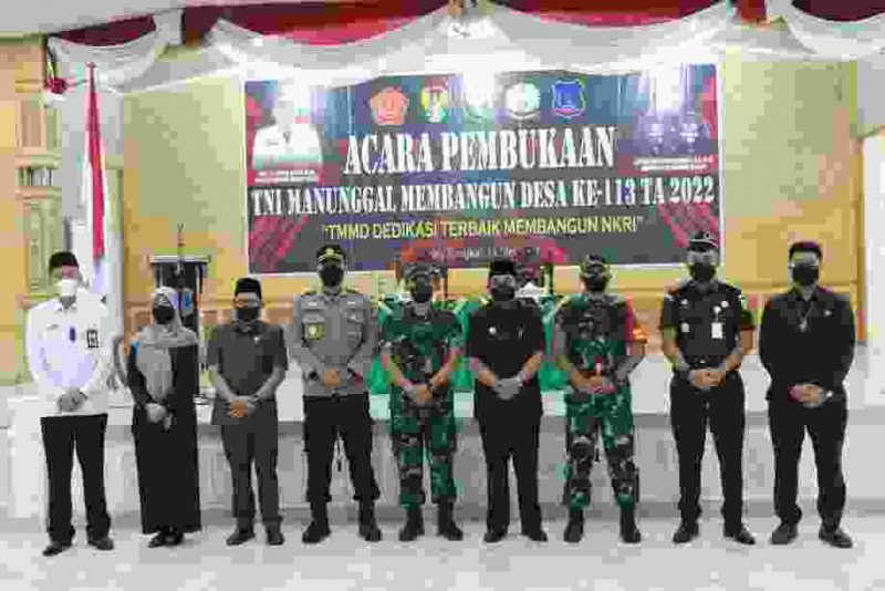 Foto : Bupati Hadiri Pembukaan TMMD
